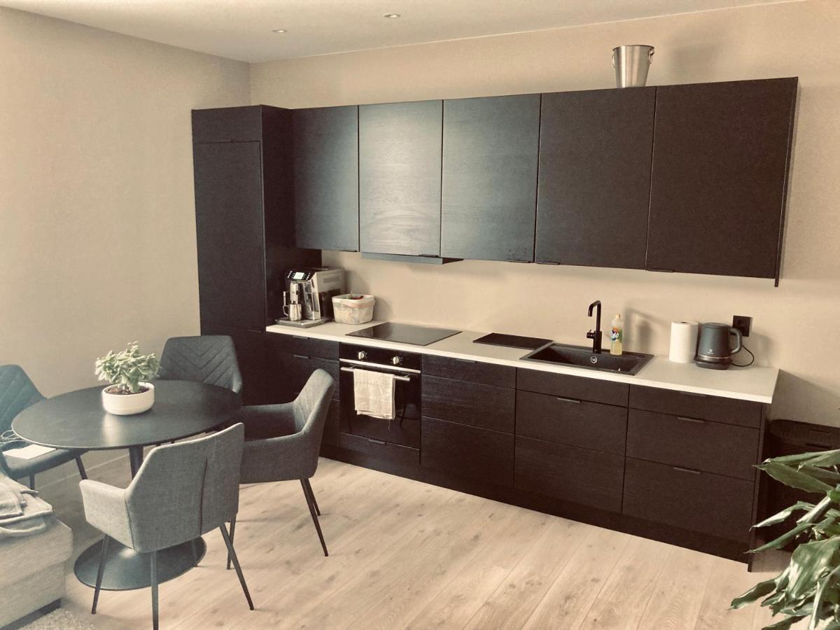 Free Parking Central 2Bedrooms With Terrace โอเลซุนด์ ภายนอก รูปภาพ